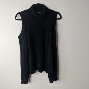 EUC Lulu's cold shoulder sweater